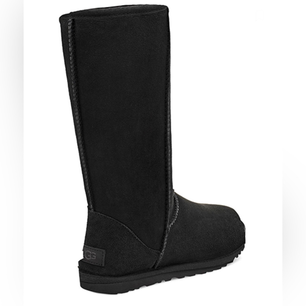 UGG Classic Tall II Genuine Shearling Lined Black Boots - Picture 2 of 10